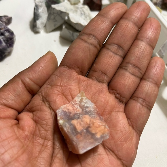 4 Oriental Flower Agate Crystals - Picture 3 of 5